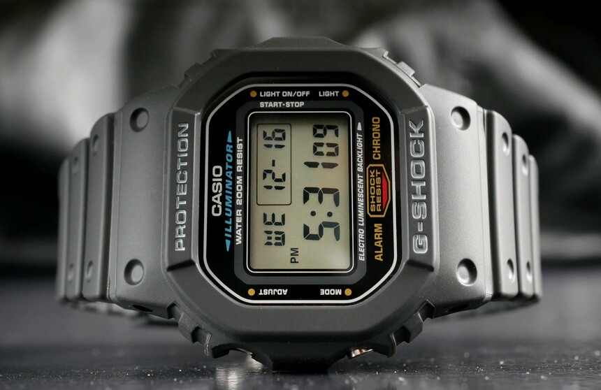 Casio G-Shock Basic Settings for DW-5600 / DW5600E: Time, Date, Time Format  (Module 3229) 